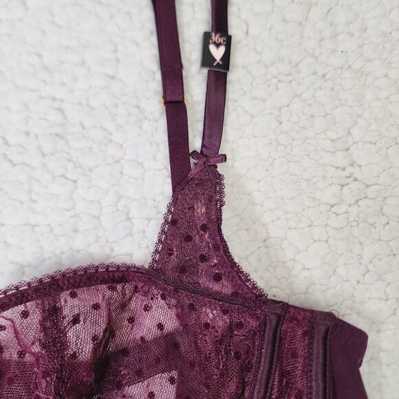 NWT VS Unlined Balconette Bra - Picture 5 of 6